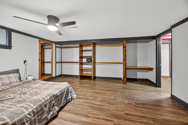 3244 East Gasconade Street, Springfield, MO 65804