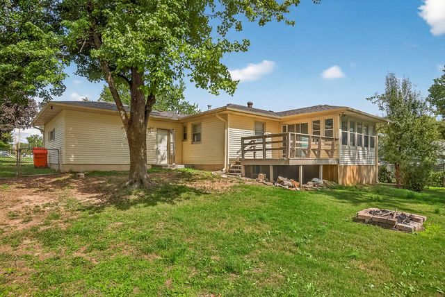 3244 East Gasconade Street, Springfield, MO 65804