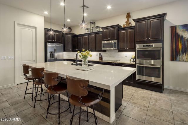 2815 E ODESSA Street, Mesa, AZ 85213