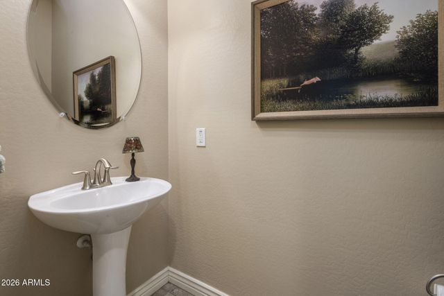 2815 E ODESSA Street, Mesa, AZ 85213