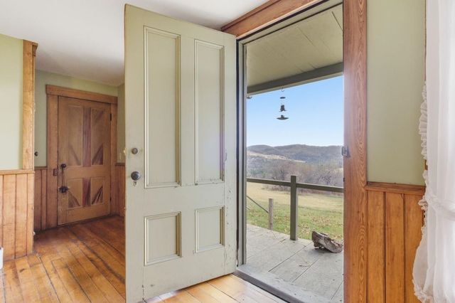 762a McLaren Hill Road, Barnet, VT 05821