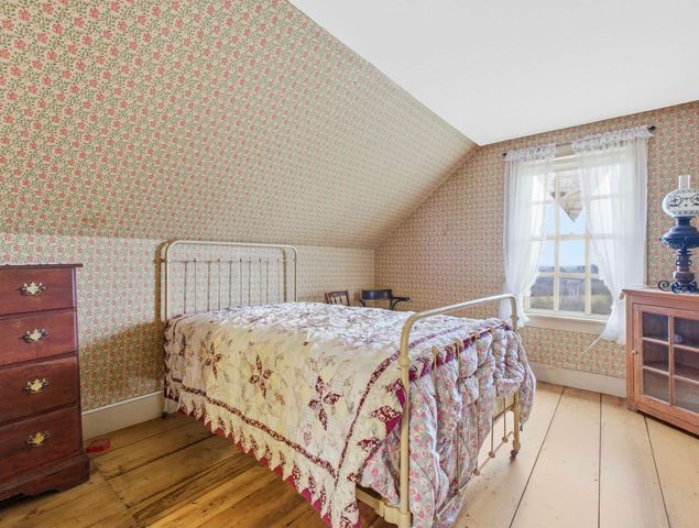 762a McLaren Hill Road, Barnet, VT 05821