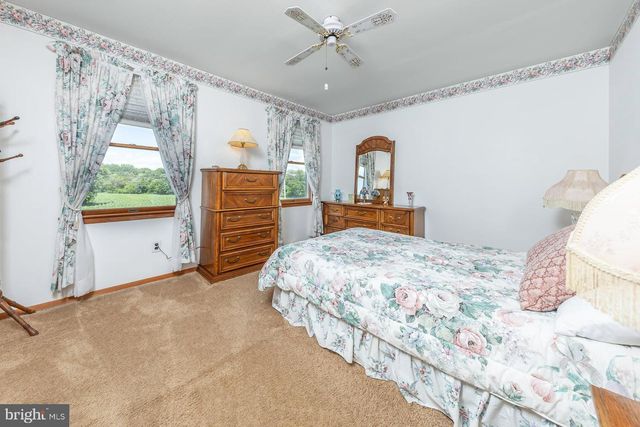 120 ASBURY STATION RD, Swedesboro, NJ 08085