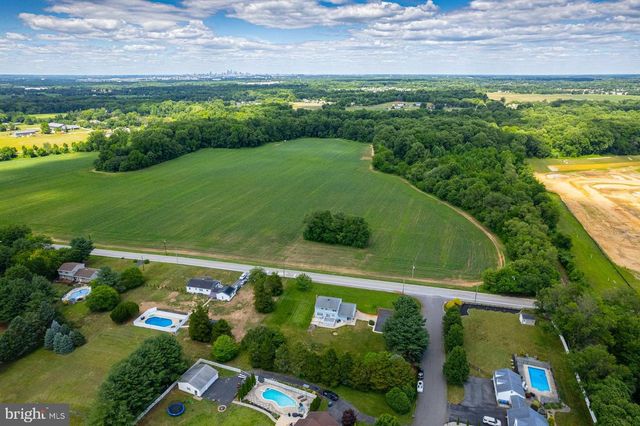120 ASBURY STATION RD, Swedesboro, NJ 08085