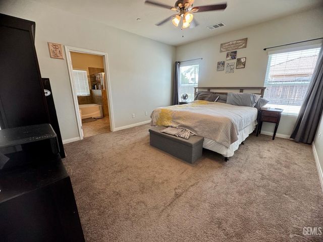 3206 Aviary Way, Bakersfield, CA 93312