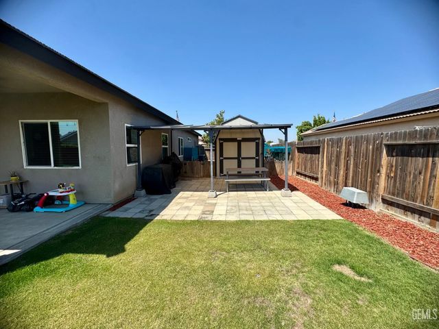 3206 Aviary Way, Bakersfield, CA 93312