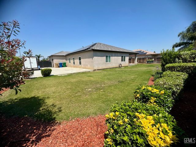 3206 Aviary Way, Bakersfield, CA 93312