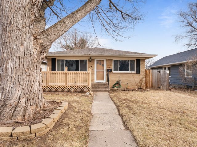 2350 31st Street, Moline, IL 61265