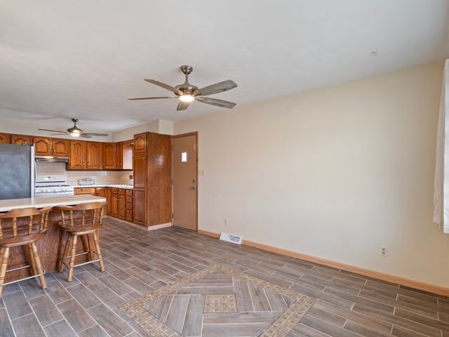 2350 31st Street, Moline, IL 61265