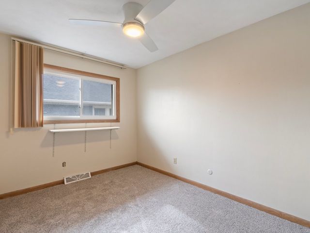 2350 31st Street, Moline, IL 61265