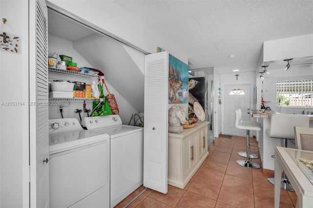 450 SE 7th Street 261, Dania Beach, FL 33004