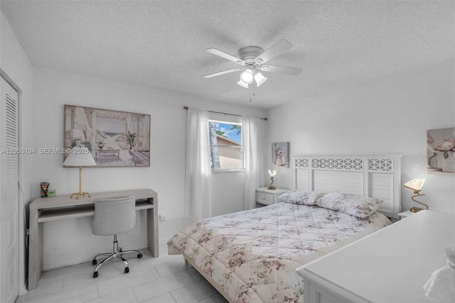 450 SE 7th Street 261, Dania Beach, FL 33004
