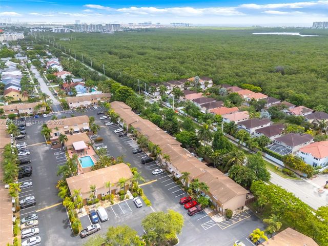 450 SE 7th Street 261, Dania Beach, FL 33004