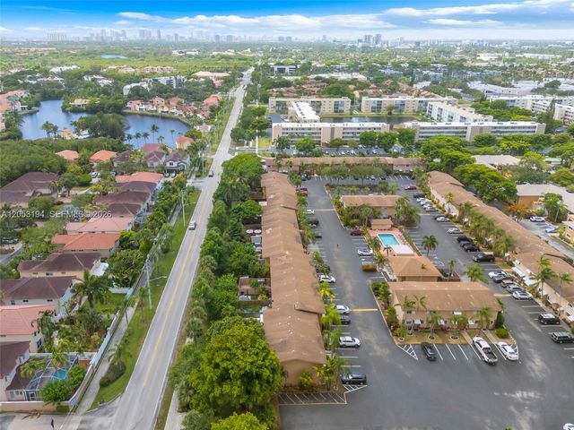 450 SE 7th Street 261, Dania Beach, FL 33004