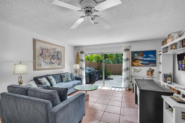 450 SE 7th Street 261, Dania Beach, FL 33004