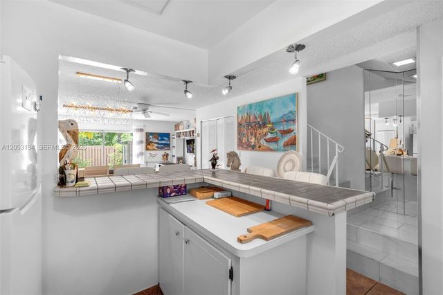 450 SE 7th Street 261, Dania Beach, FL 33004