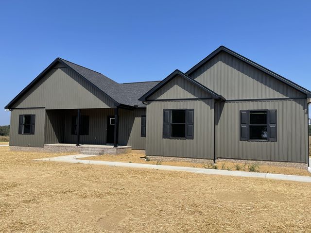 200 Hidden Hills Lane, Summertown, TN 38483