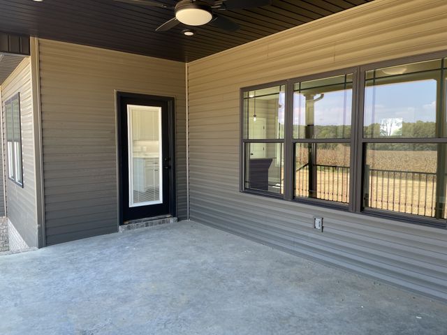 200 Hidden Hills Lane, Summertown, TN 38483