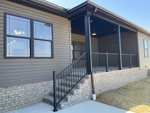 200 Hidden Hills Lane, Summertown, TN 38483