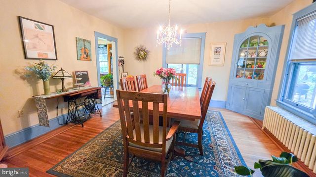 135 PARK AVE, Glen Rock, PA 17327