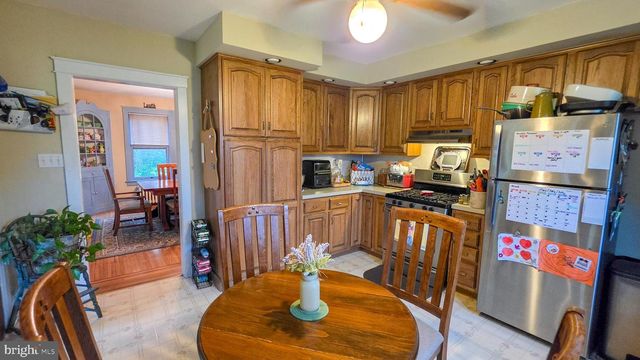 135 PARK AVE, Glen Rock, PA 17327