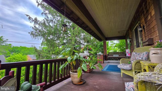 135 PARK AVE, Glen Rock, PA 17327