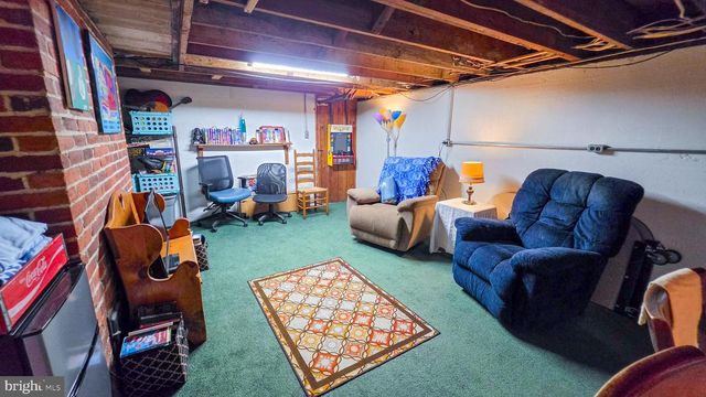 135 PARK AVE, Glen Rock, PA 17327