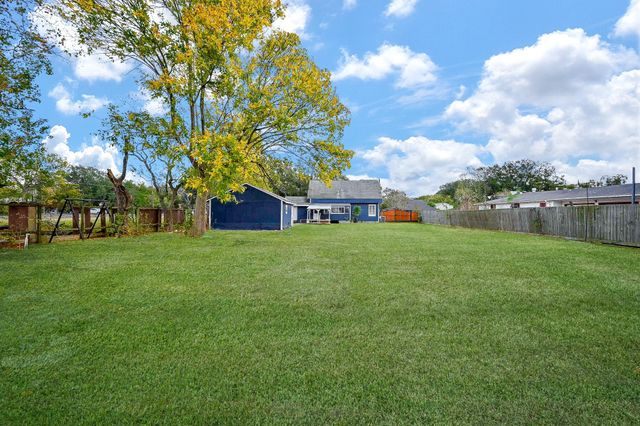 2806 Dupont Street, Pasadena, TX 77503