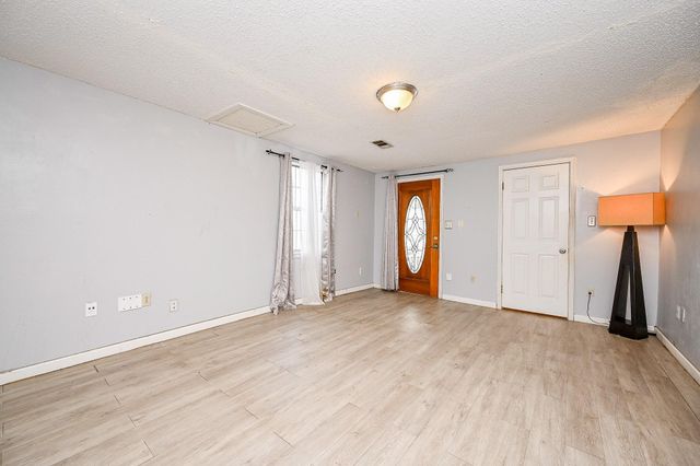 2806 Dupont Street, Pasadena, TX 77503