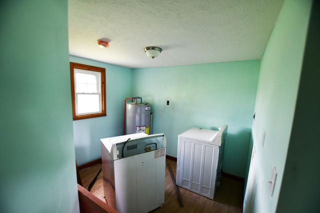 1600 Sand Hill Road, Irvine, KY 40336