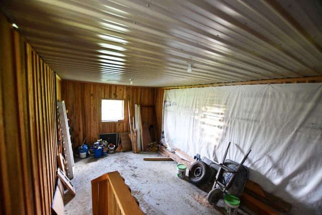 1600 Sand Hill Road, Irvine, KY 40336