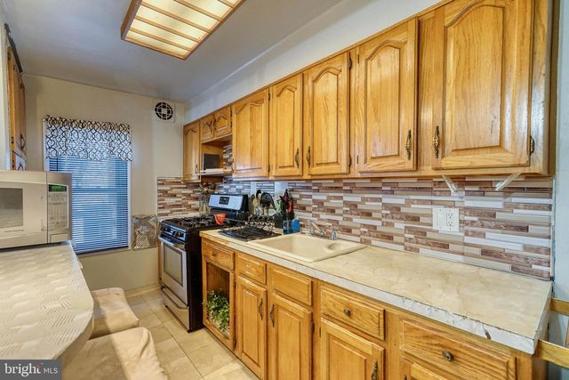 4143 MAYWOOD ST, Philadelphia, PA 19124