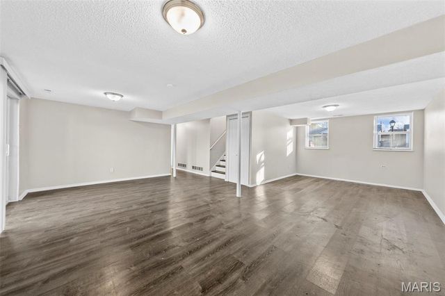 2265 Briarcrest Drive, St Louis, MO 63033