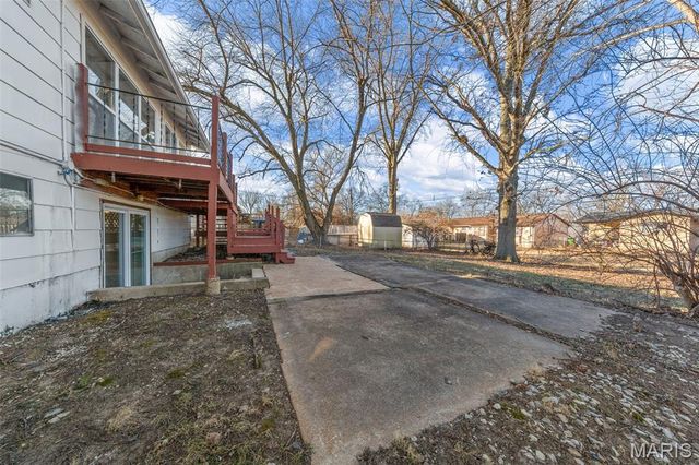 2265 Briarcrest Drive, St Louis, MO 63033