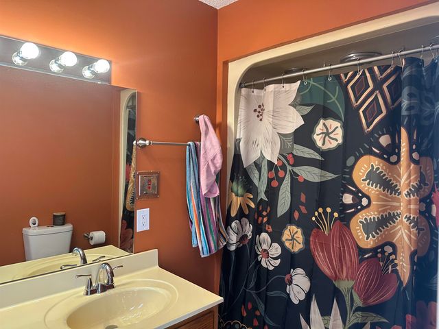 3941 LEAPWOOD ENVILLE RD, Adamsville, TN 38310