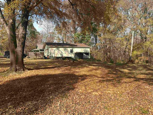 3941 LEAPWOOD ENVILLE RD, Adamsville, TN 38310