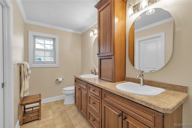 17 Pelham Road, Lancaster, NY 14086