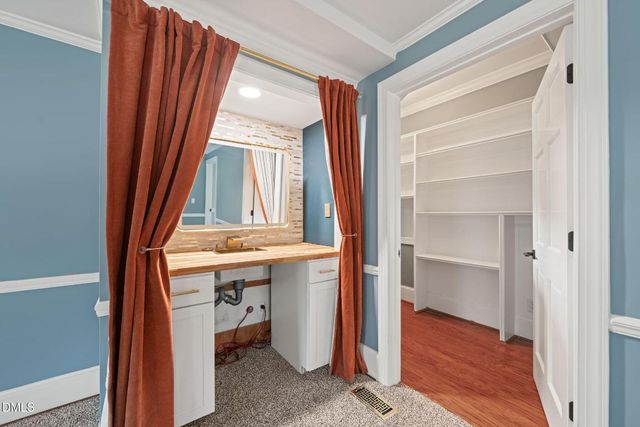 213 W Stevens Street, Smithfield, NC 27577