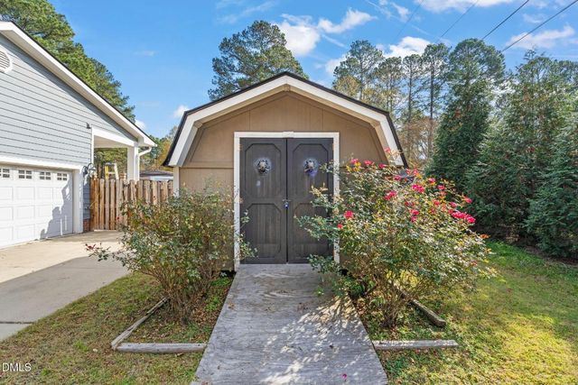 213 W Stevens Street, Smithfield, NC 27577