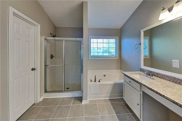 238 Diamond Valley Pass, Canton, GA 30114