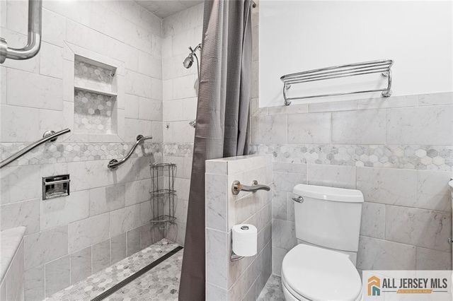 42 Lake Boulevard, Matawan, NJ 07747