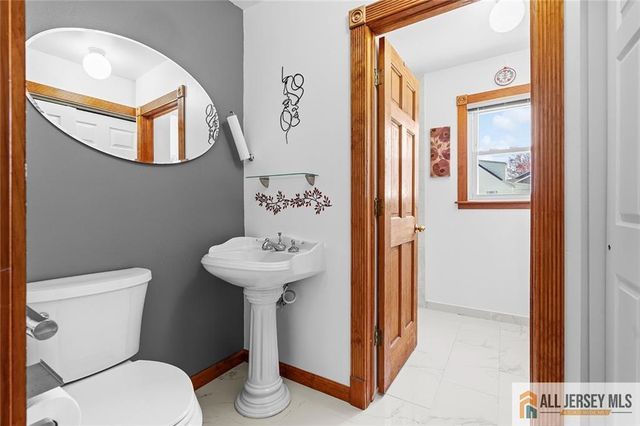 42 Lake Boulevard, Matawan, NJ 07747