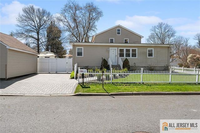 42 Lake Boulevard, Matawan, NJ 07747