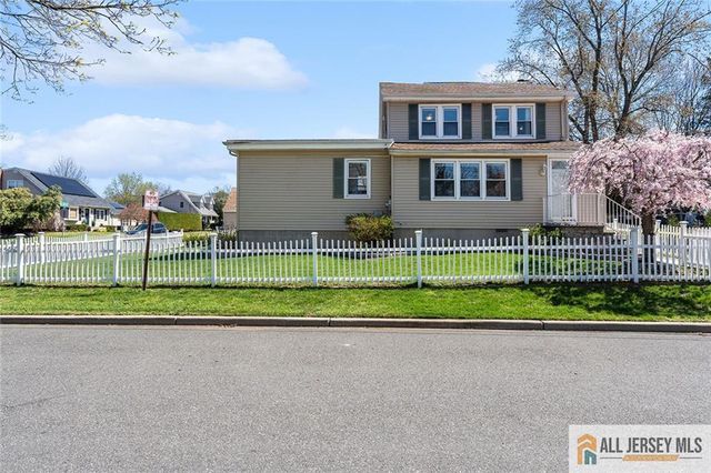 42 Lake Boulevard, Matawan, NJ 07747