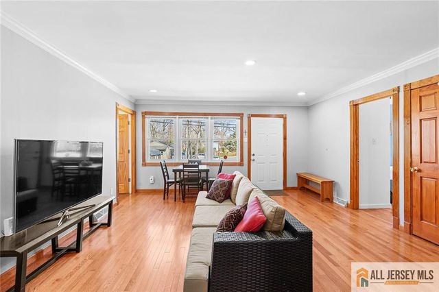 42 Lake Boulevard, Matawan, NJ 07747