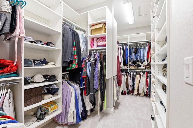 21804 BRISKE MORNING AVENUE, Land O Lakes, FL 34637