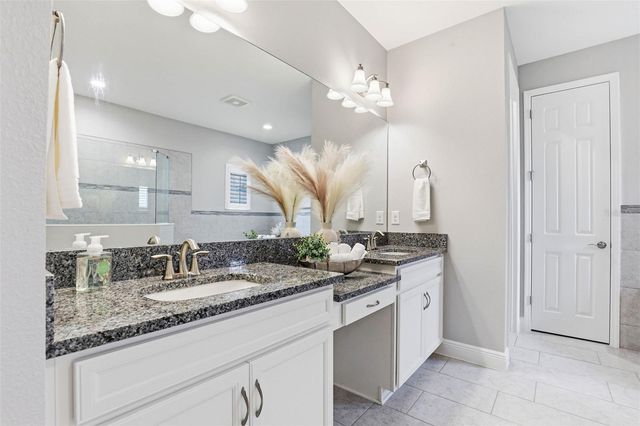 21804 BRISKE MORNING AVENUE, Land O Lakes, FL 34637