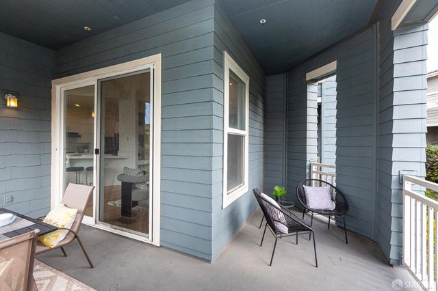 141 Kestrel Court, Brisbane, CA 94005