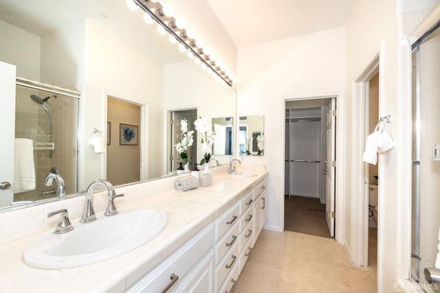 141 Kestrel Court, Brisbane, CA 94005