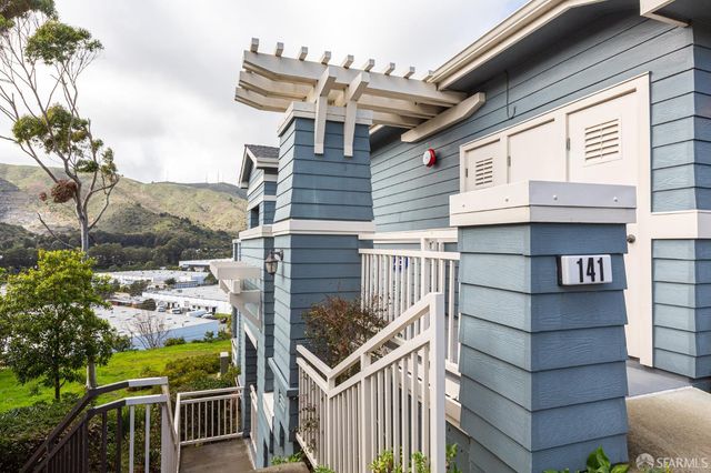 141 Kestrel Court, Brisbane, CA 94005